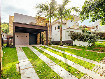 Casa em Condom�nio Ibiaram