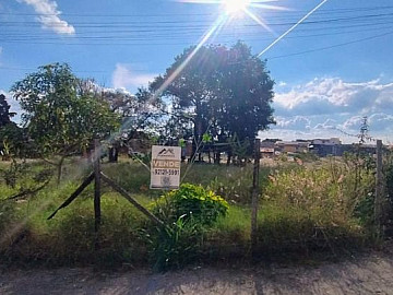 Terreno Comercial de Esquina � Venda � Bairro Jacar�